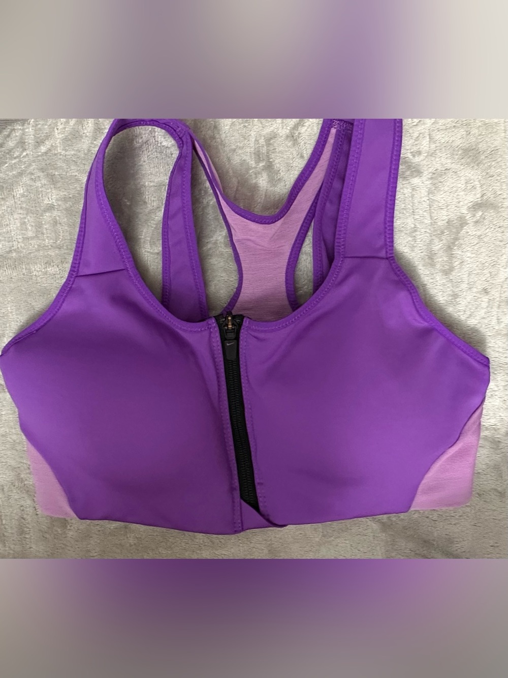 Nike Dri-FIT Shape High-Support Zip-Front Sports Bra Purple Fuchsia S